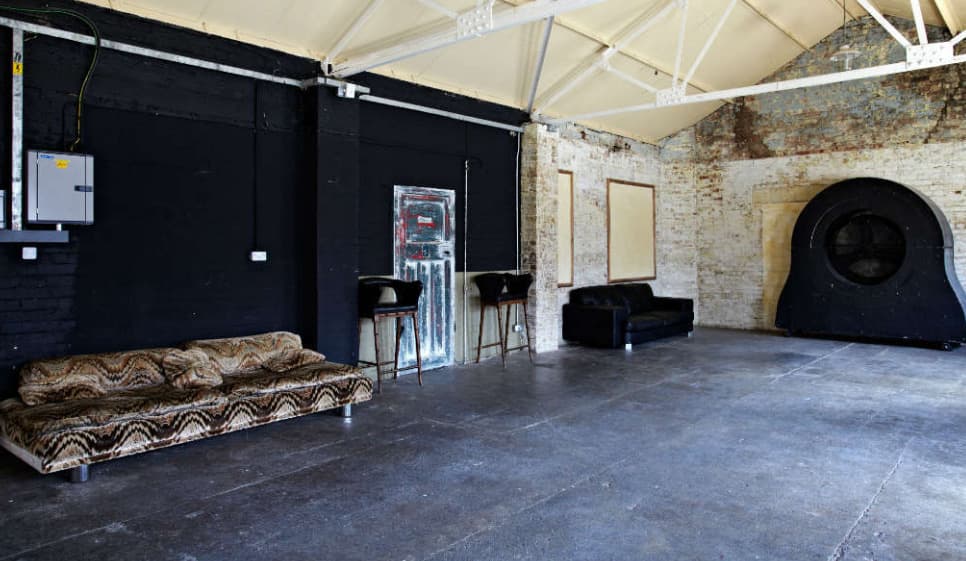 Exclusive Hire, Friendly Place photo #4