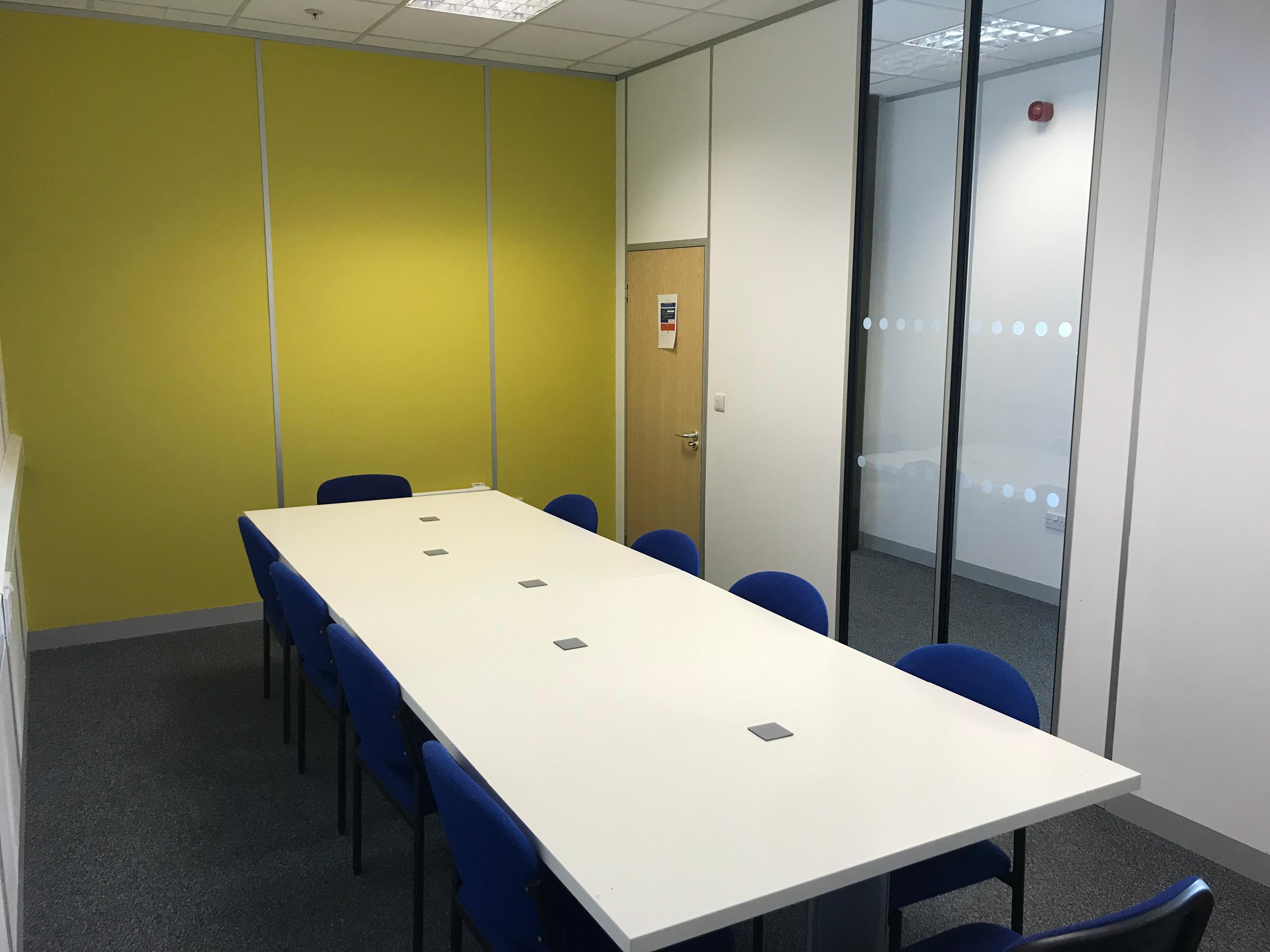 Earl Business Centre, Lucid - Meeting Room 2 photo #1