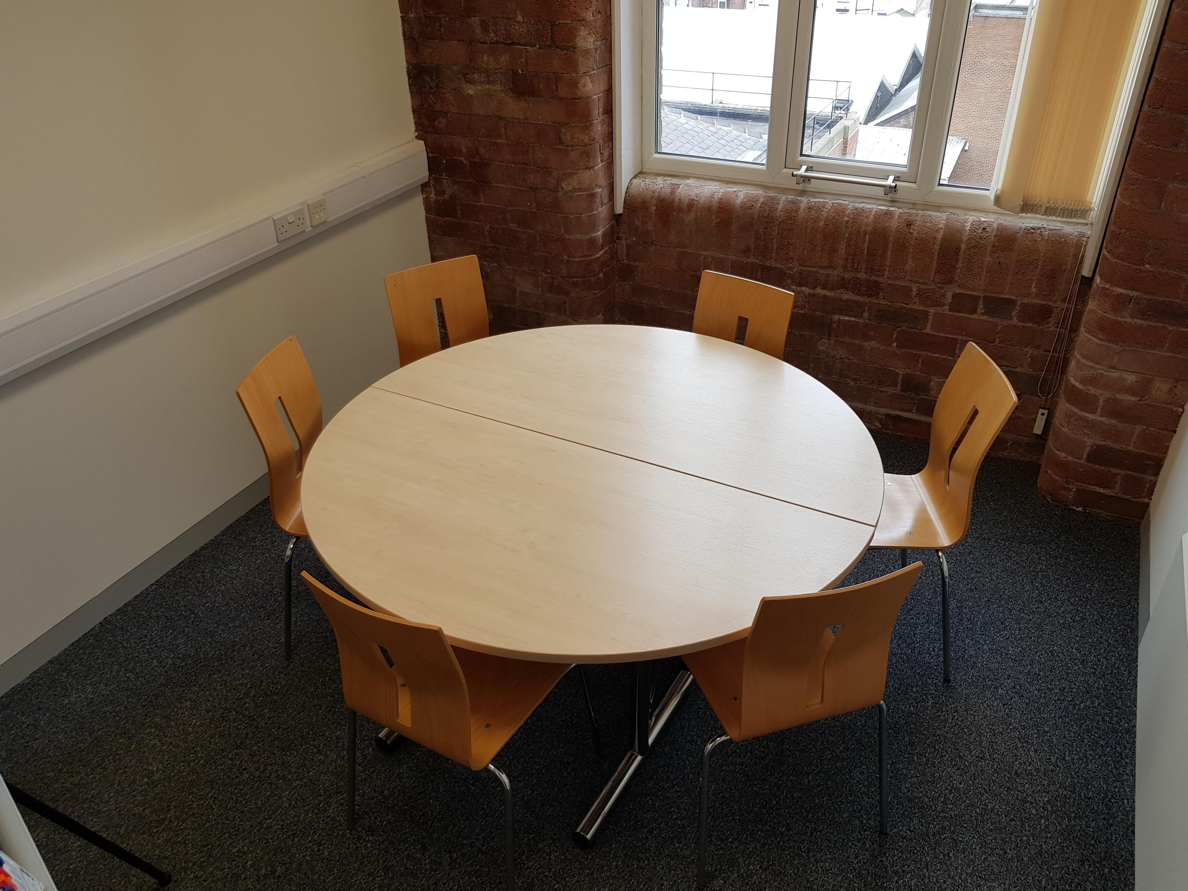 Earl Business Centre, Precision - Meeting Room 1 photo #1