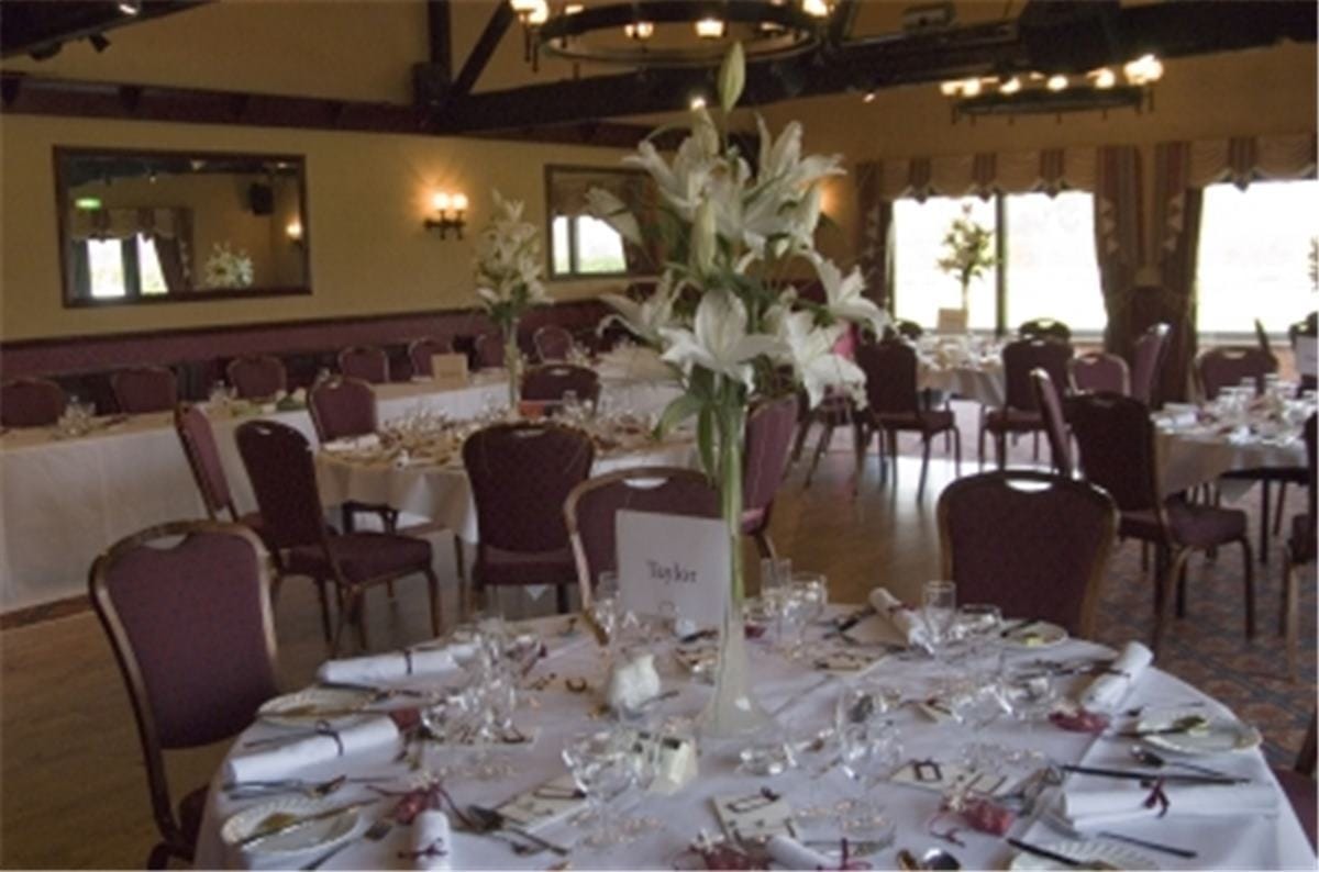 Photo of Oak Farm Hotel