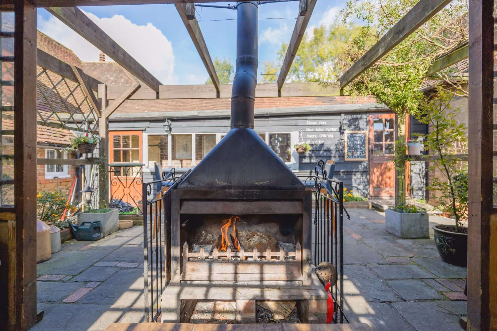 The Red Lion, Separate Area, undefined photo #3