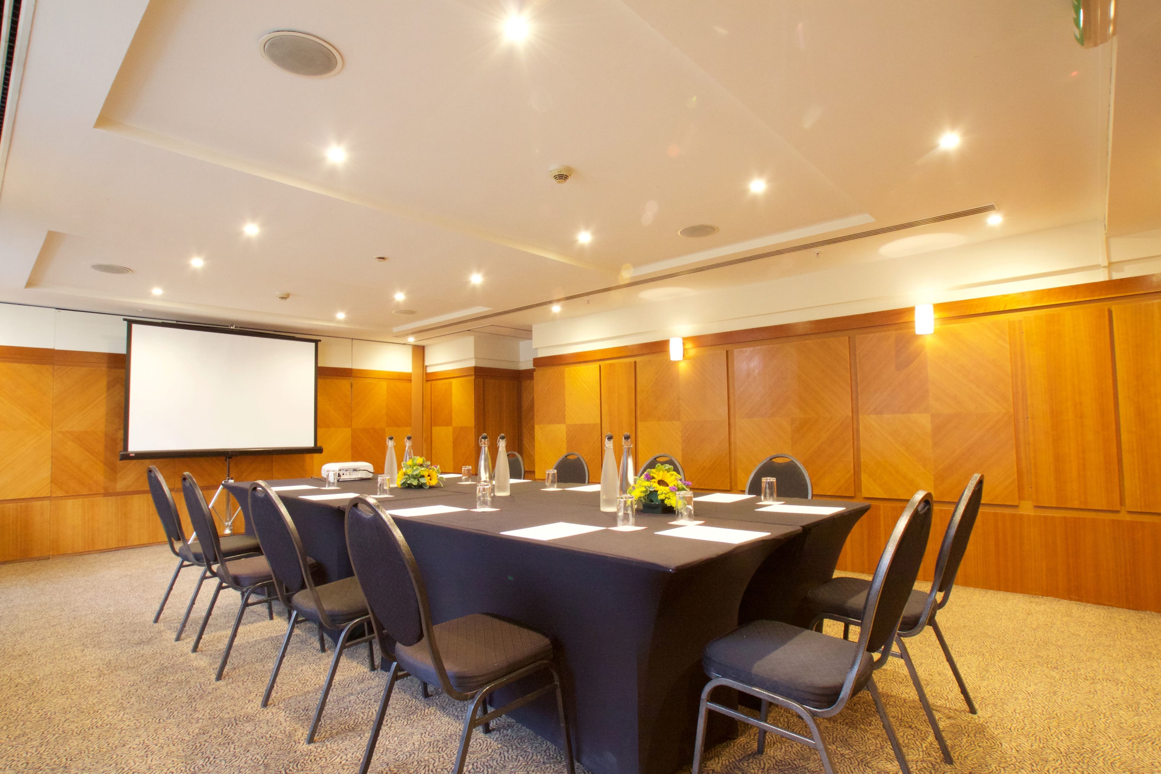 Photo of Millennium Hotel Knightsbridge, Knightsbridge Room
