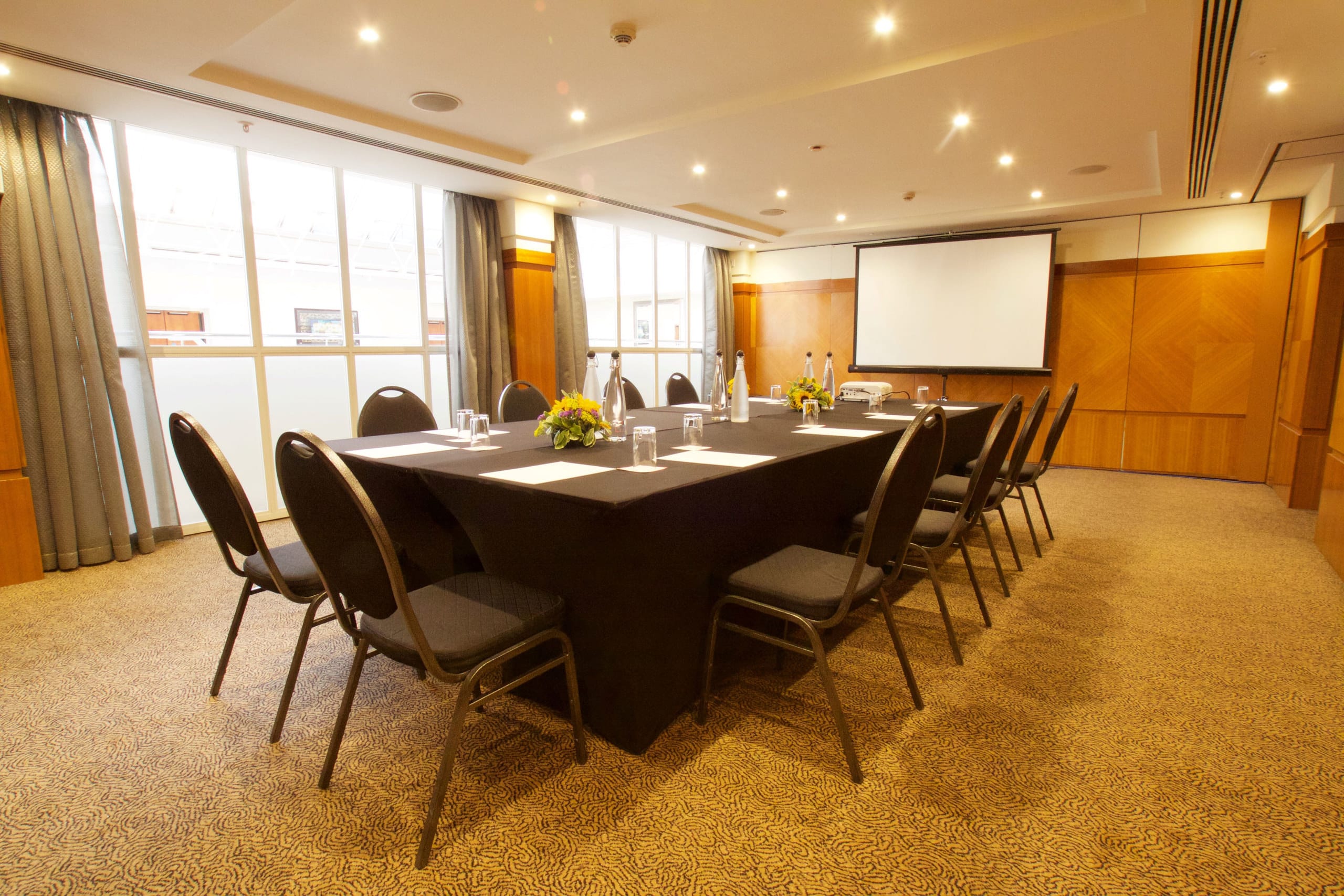 Photo of Millennium Hotel Knightsbridge, Knightsbridge Room