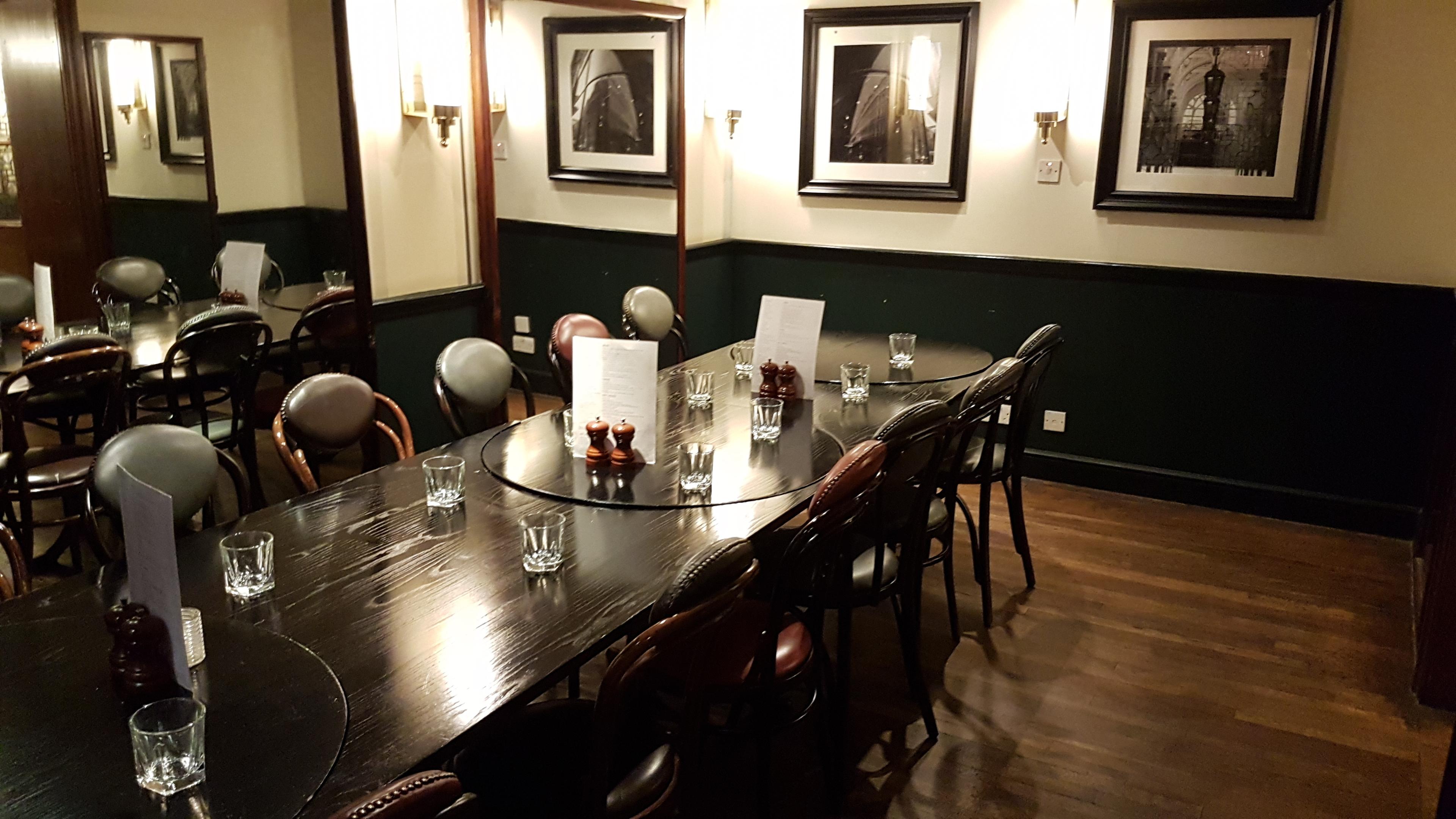 Browns Mayfair, Larger private room photo #0