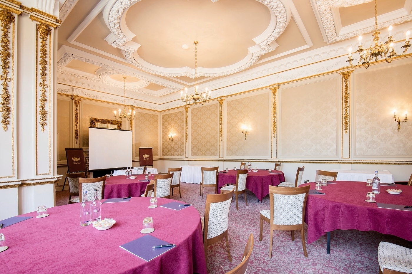 Photo of Tylney Hall, Mattingley