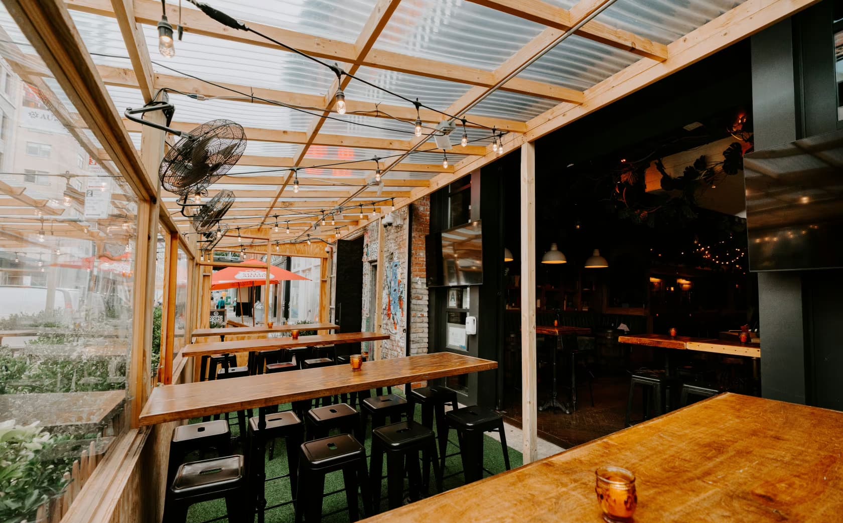 Outdoor Patio, Common Ground Bar photo #3