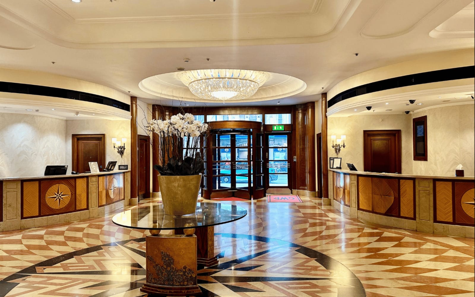 Photo of Hilton London Paddington, Comet