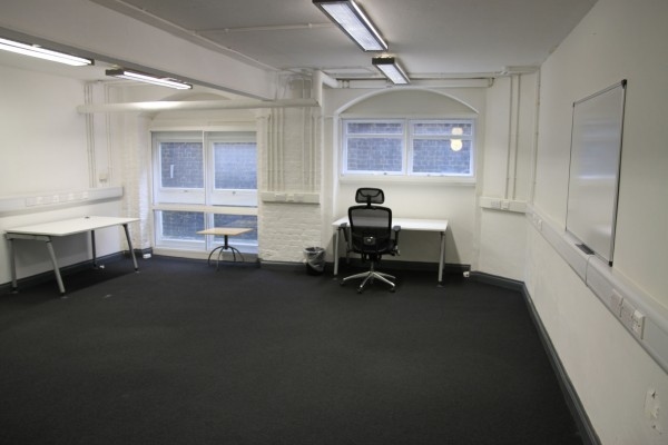 Photo of 01zero One, Freelance Room