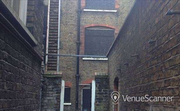 01zero One, Courtyards photo #3