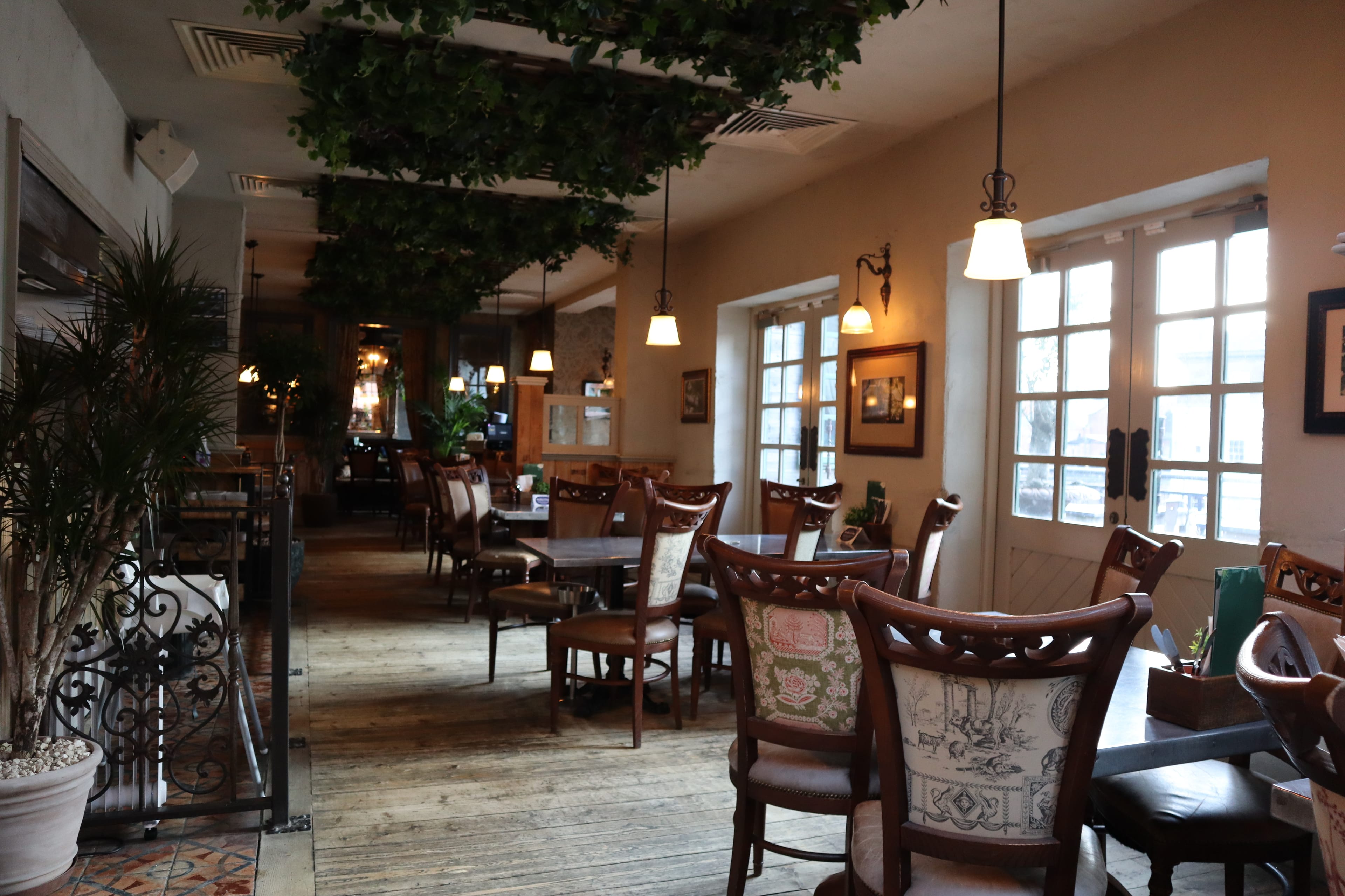 Photo of The Botanist Gas Street Basin, Birmingham, Main Restaurant