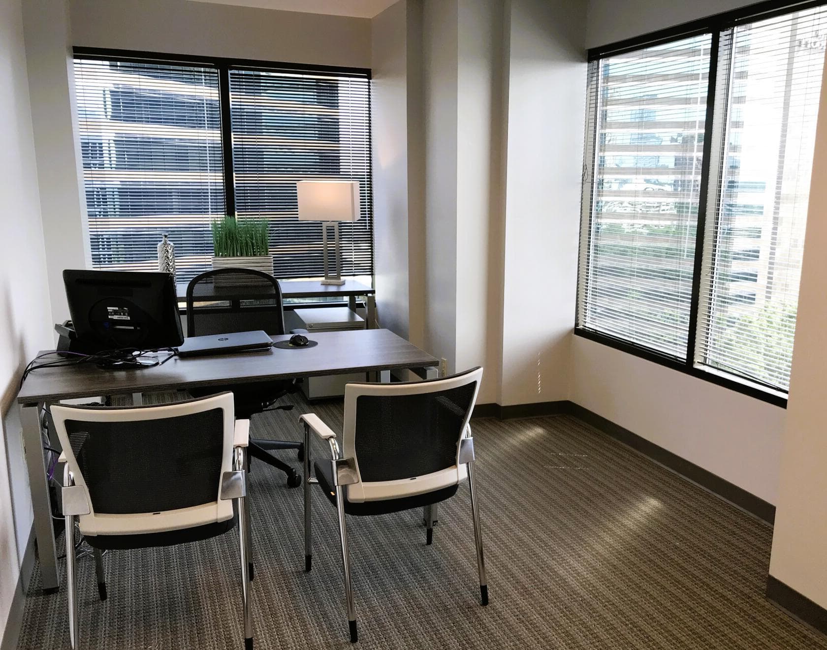 Day Office 10th Floor