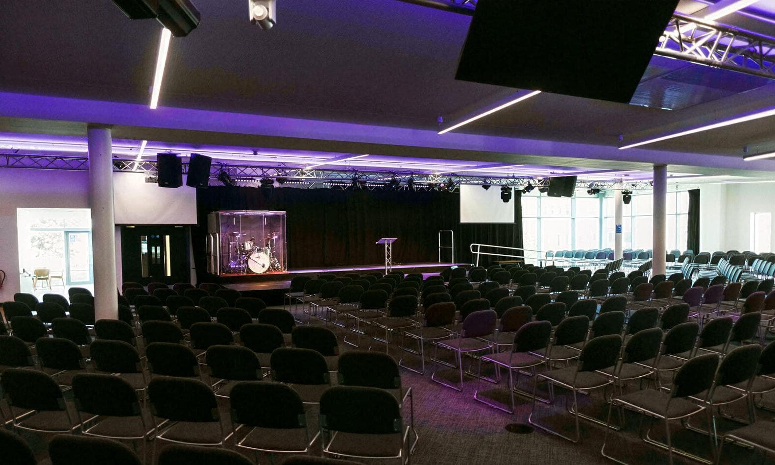 Fountains Church Bradford, Upper Auditorium, undefined photo #2