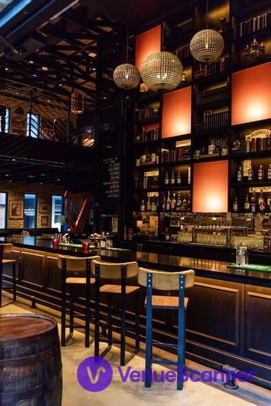 Full Venue, Cedar Door Patio Bar & Grill photo #2