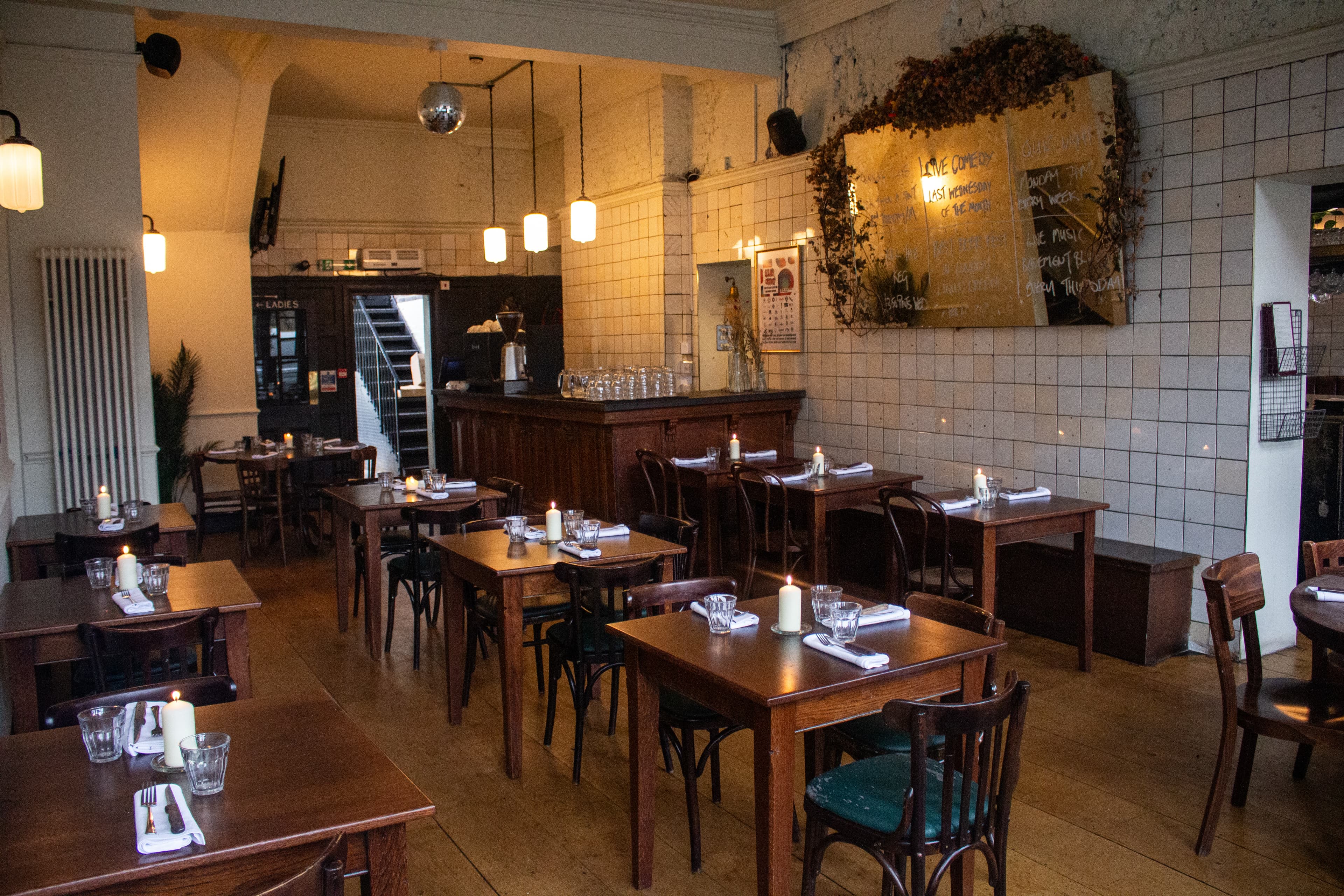 The Mall Tavern photo #2