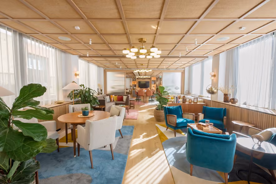 The Lounge
