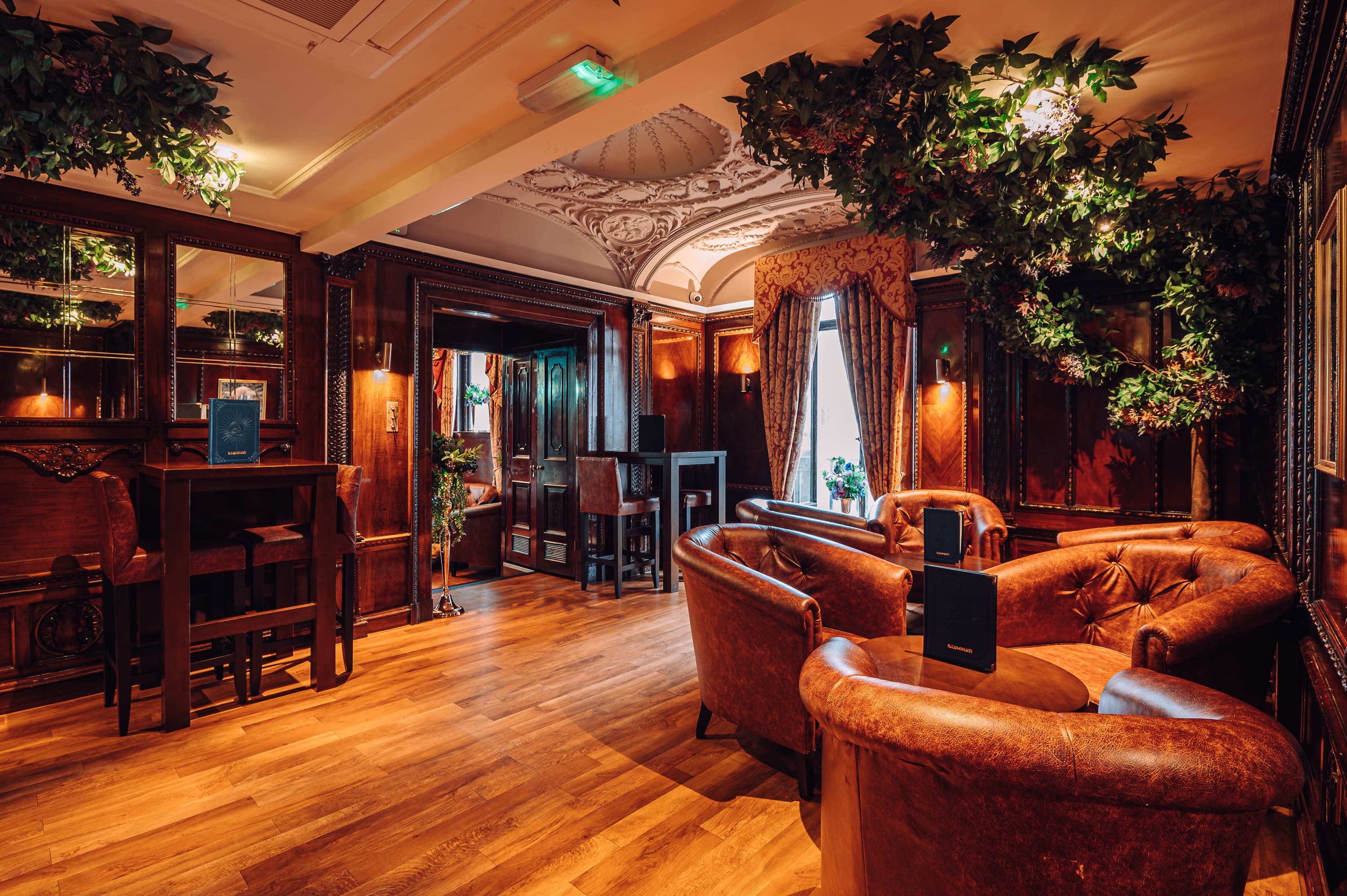 Whole Venue, Illuminati Cocktail Bar photo #3