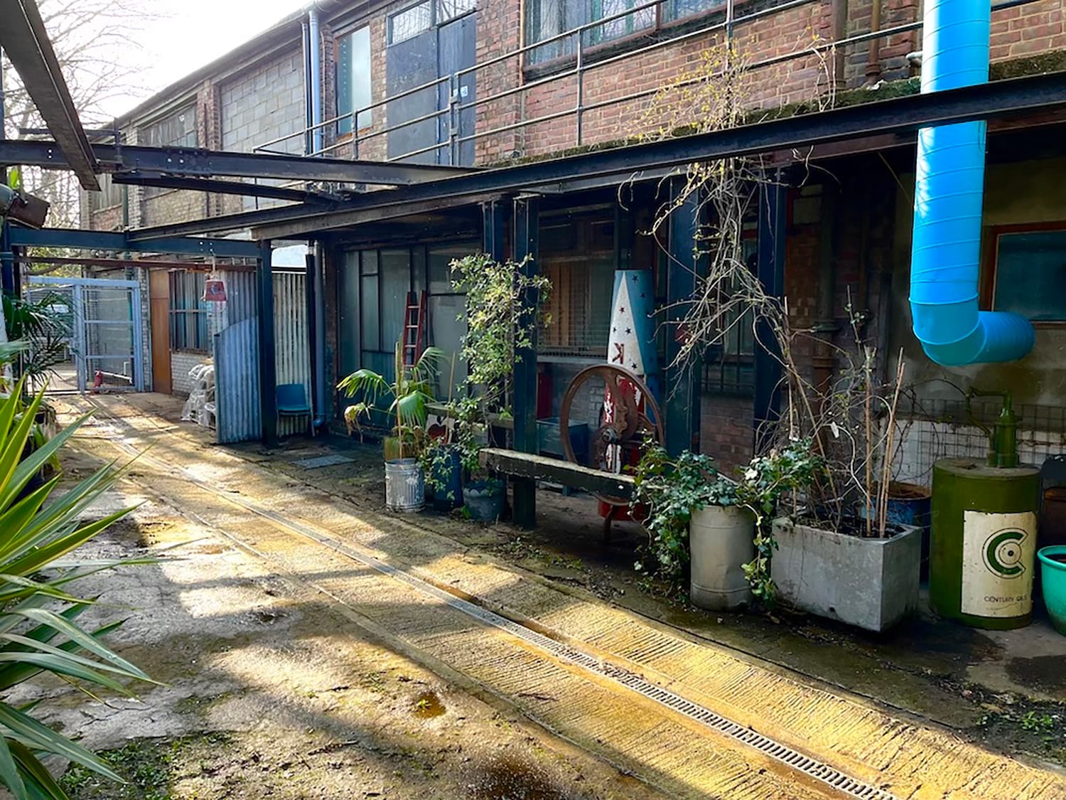 Photo of Belt Craft Studio, Vintage Warehouse With Great Natural Light