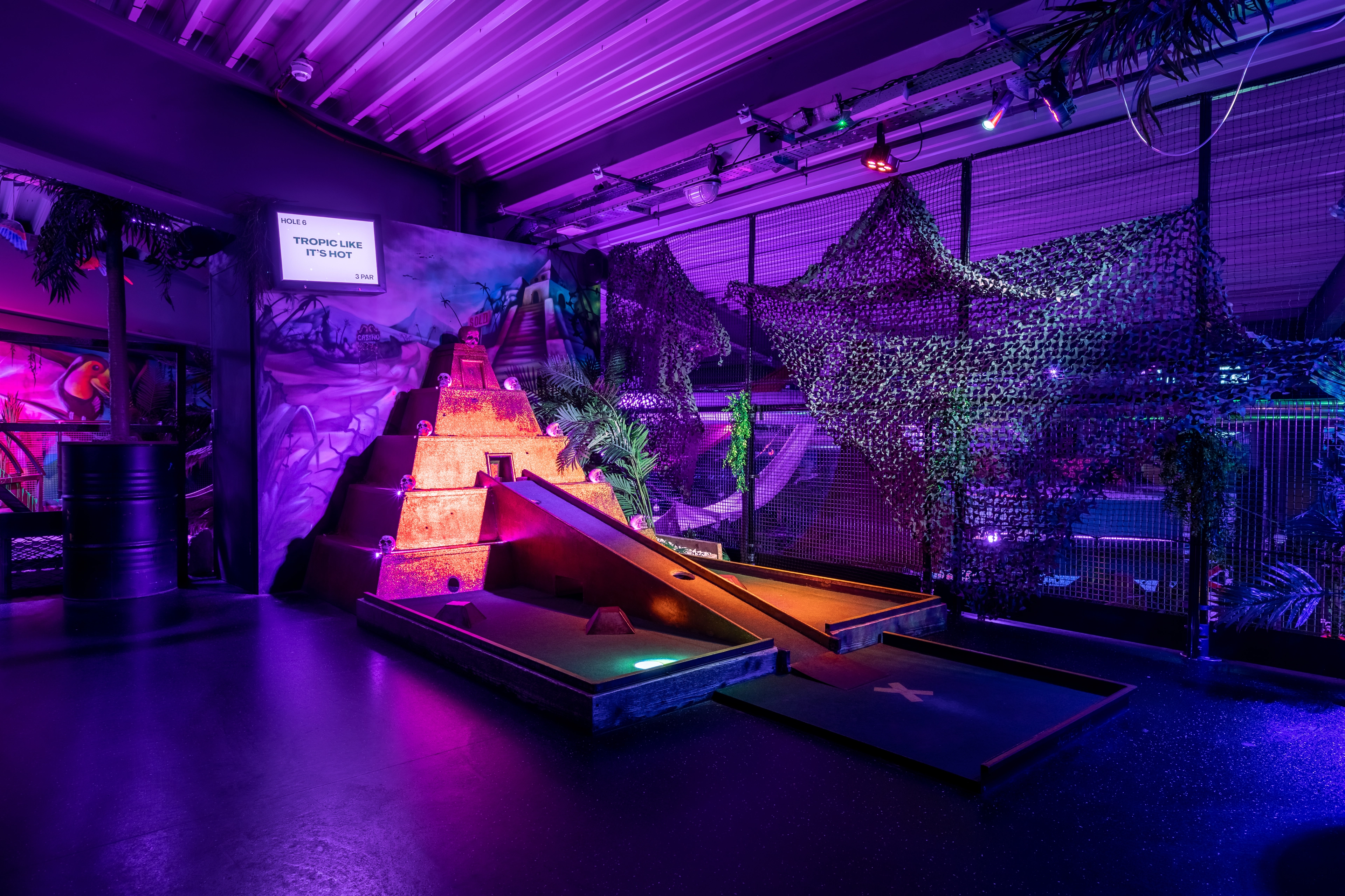 Photo of Junkyard Golf Manchester, Exclusive Bar Pablo Course