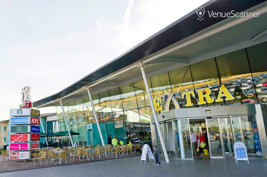 Hoebridge, Regus Express Cobham Services photo #2