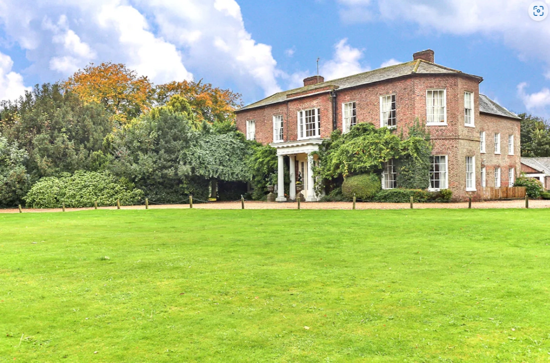 Photo of Walcot Hall Estate