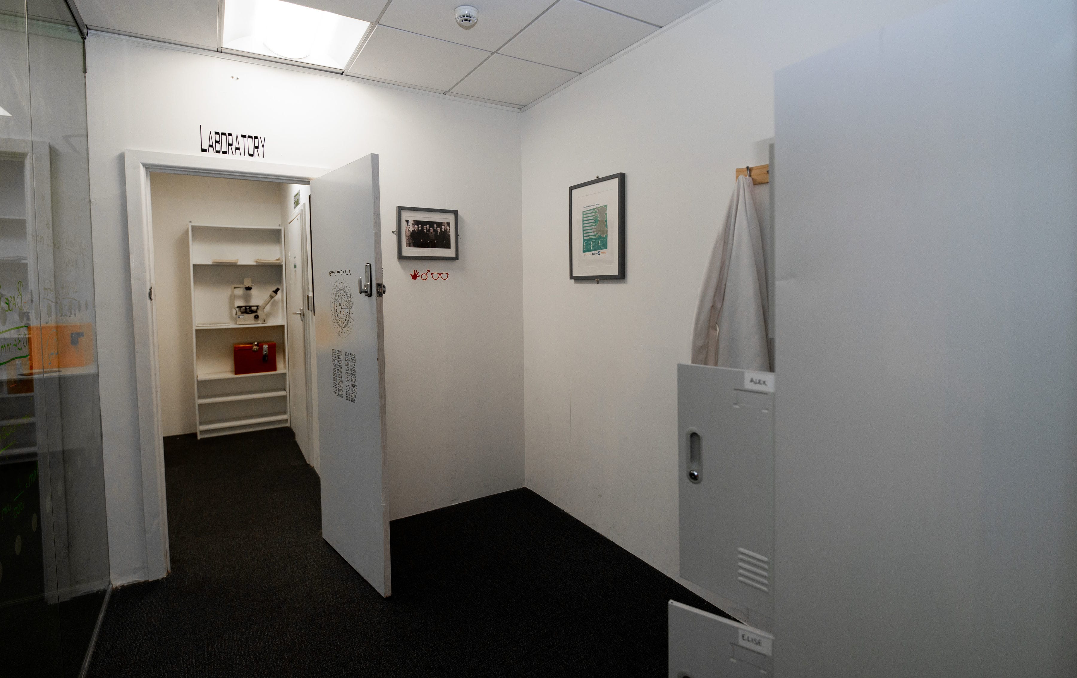 Photo of Exitus Escape Rooms, Tenovus Virus Tinkerers - Escape Room
