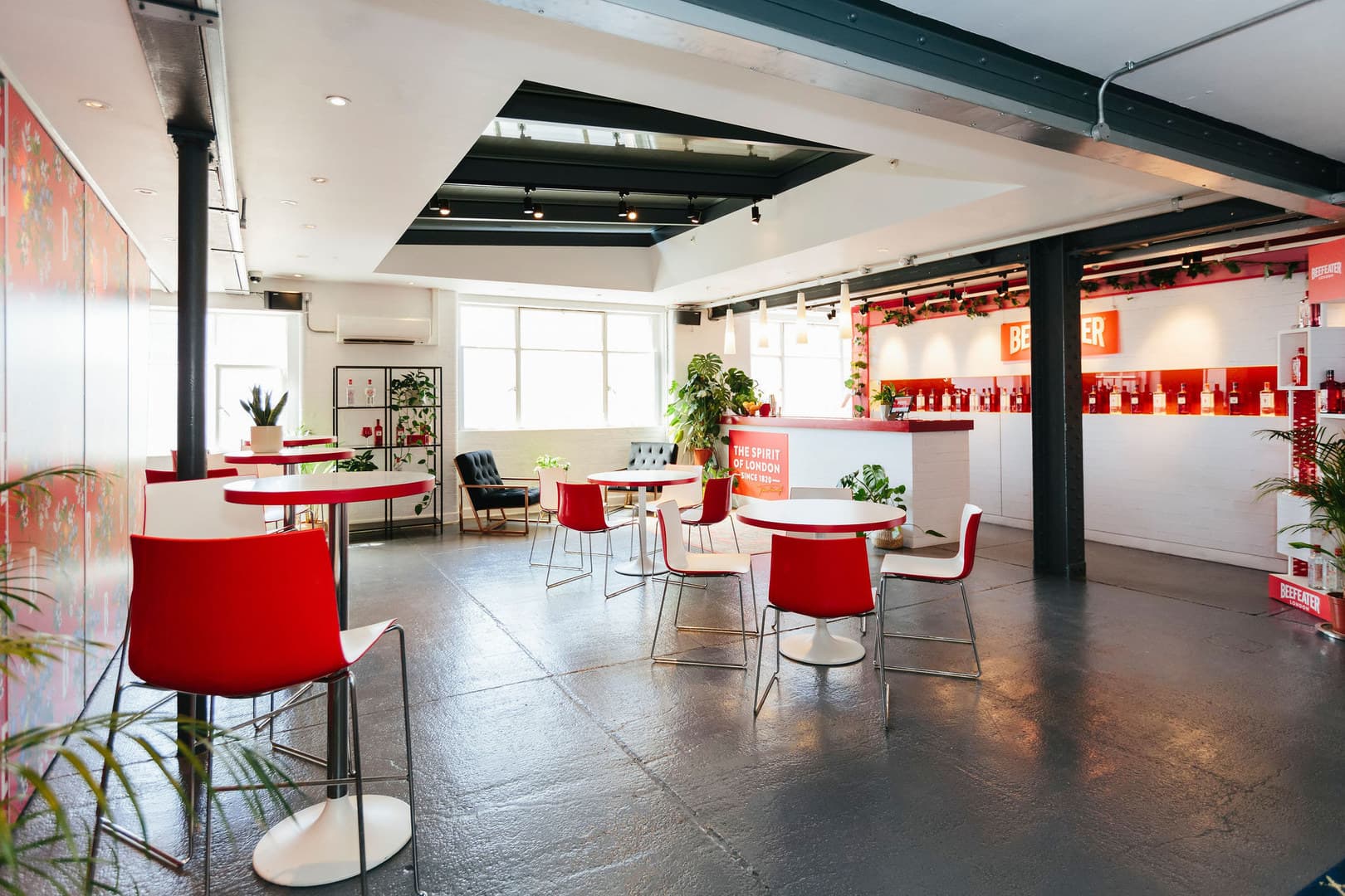 The Beefeater Gallery Bar, Beefeater Gin Distillery photo #3