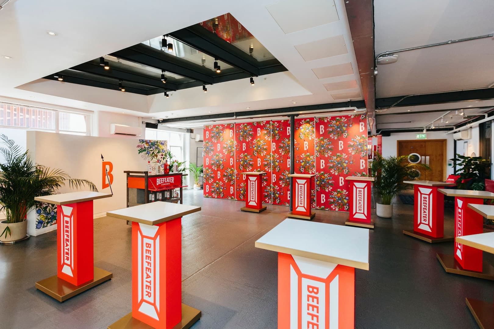 The Beefeater Gallery Bar, Beefeater Gin Distillery photo #2
