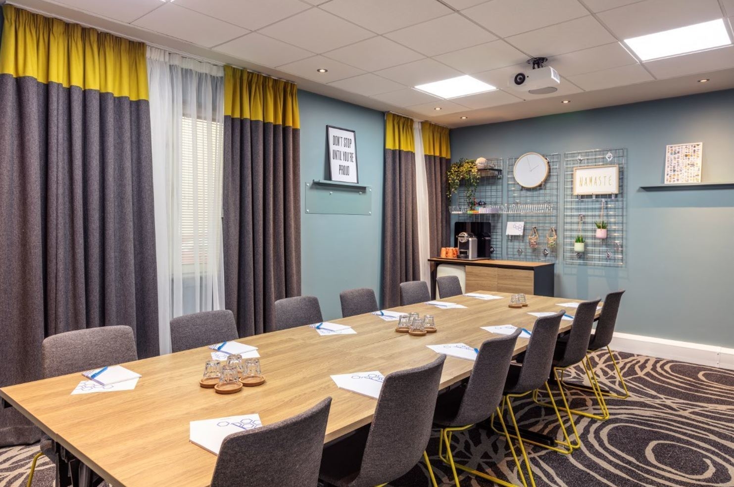 Photo of Novotel Edinburgh Centre, Festival Suit