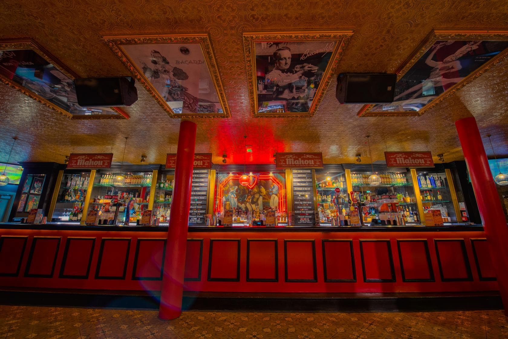 Santiago Bar, Revolucion De Cuba Manchester photo #7