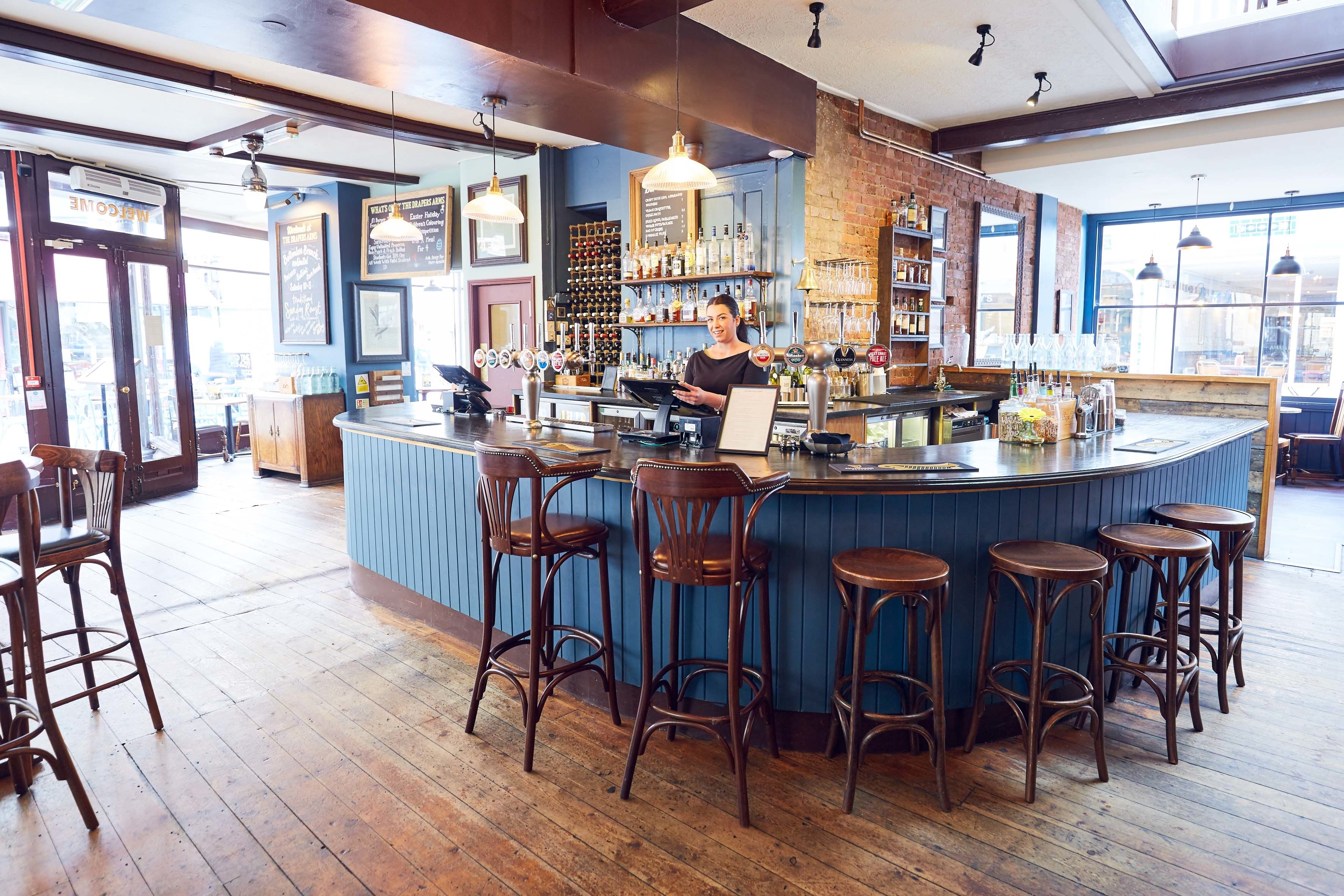 Photo of The Drapers Arms