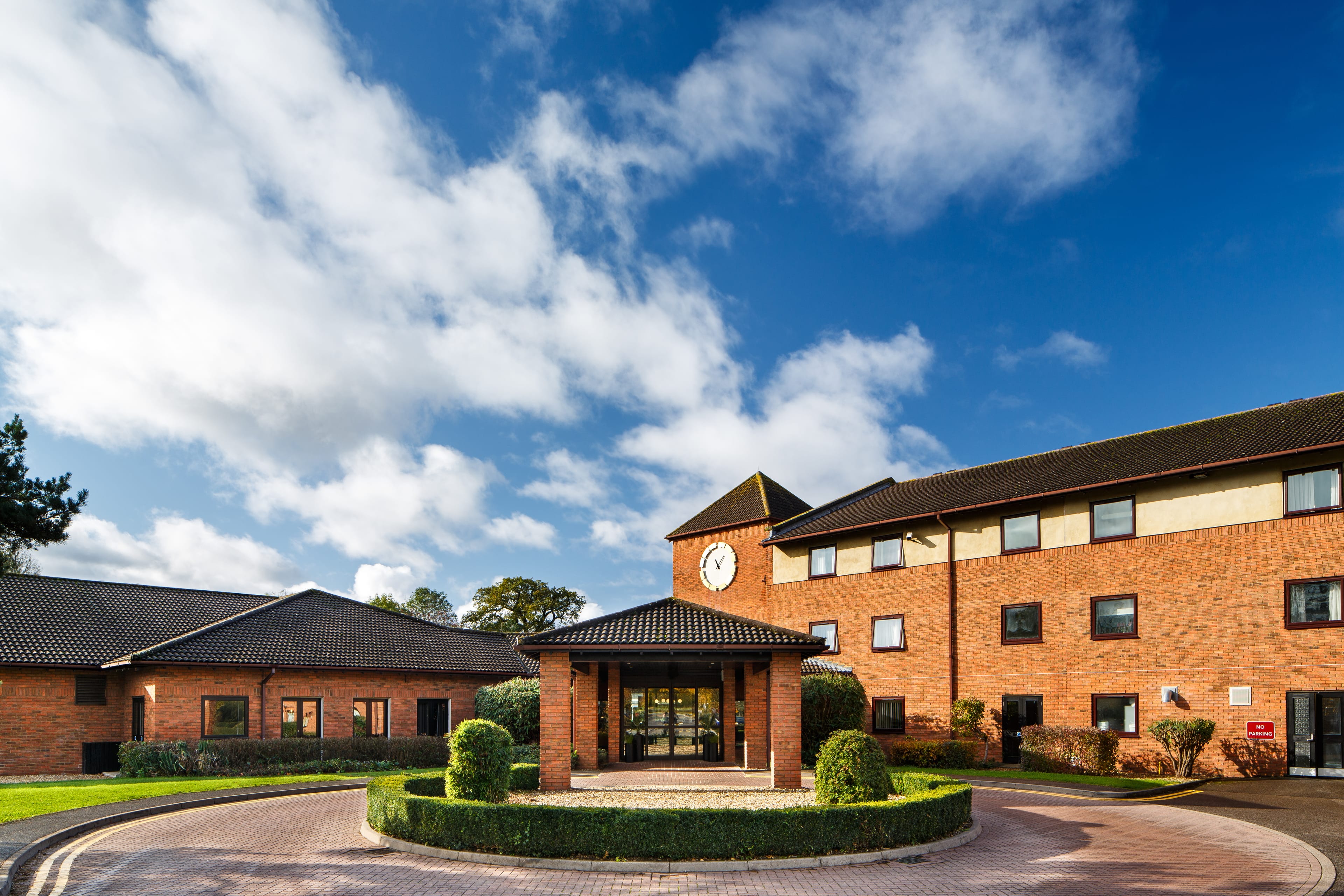 Photo of Delta By Marriott Milton Keynes, Cranfield Suite