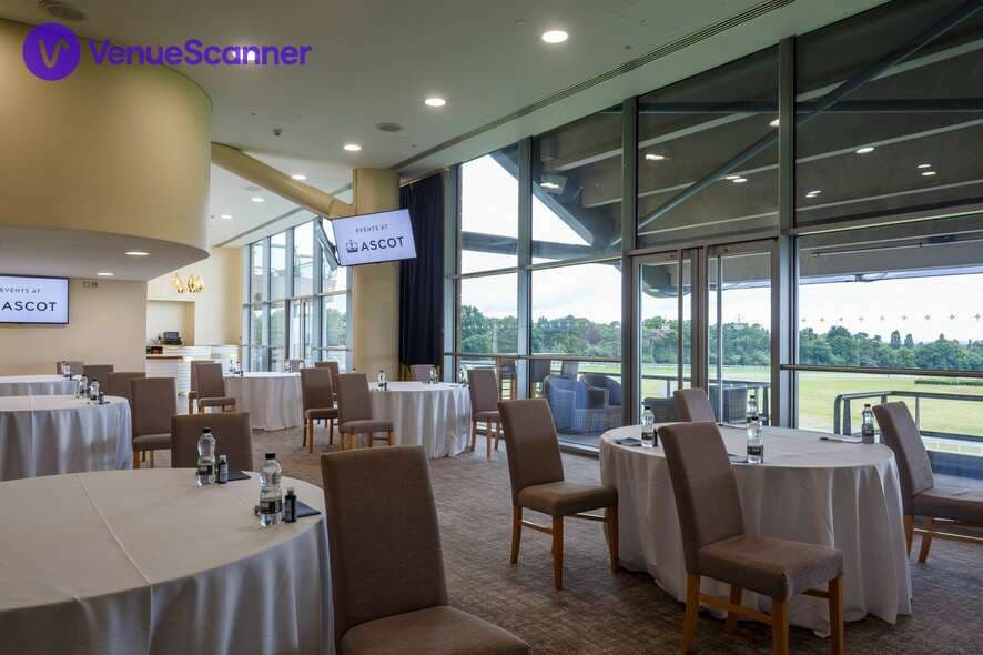 Windsor Forest Suite, Ascot Racecourse photo #2