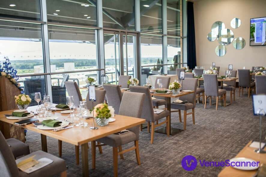 Windsor Forest Suite, Ascot Racecourse photo #1