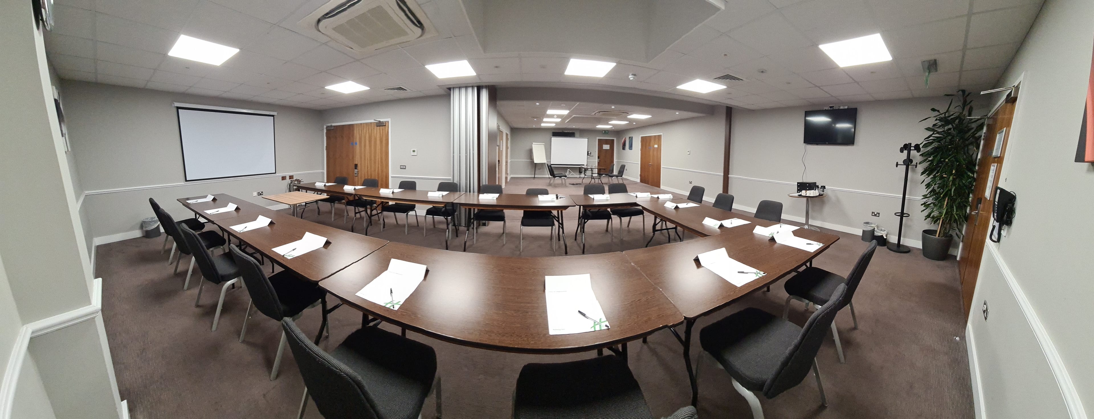 Photo of Holiday Inn London Luton Airport, Meeting Room 3
