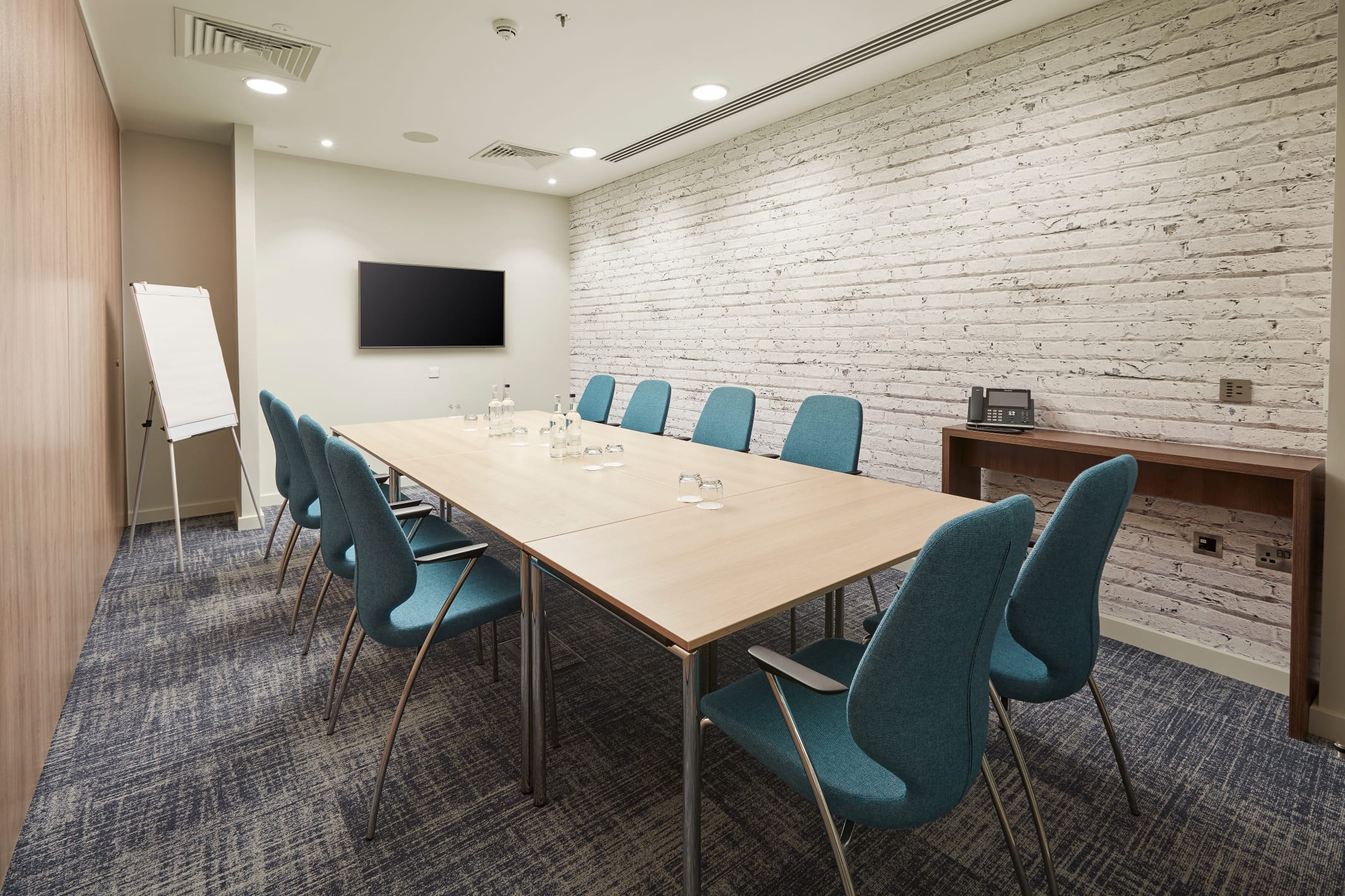 Photo of Marlin Waterloo, Meeting Room 2