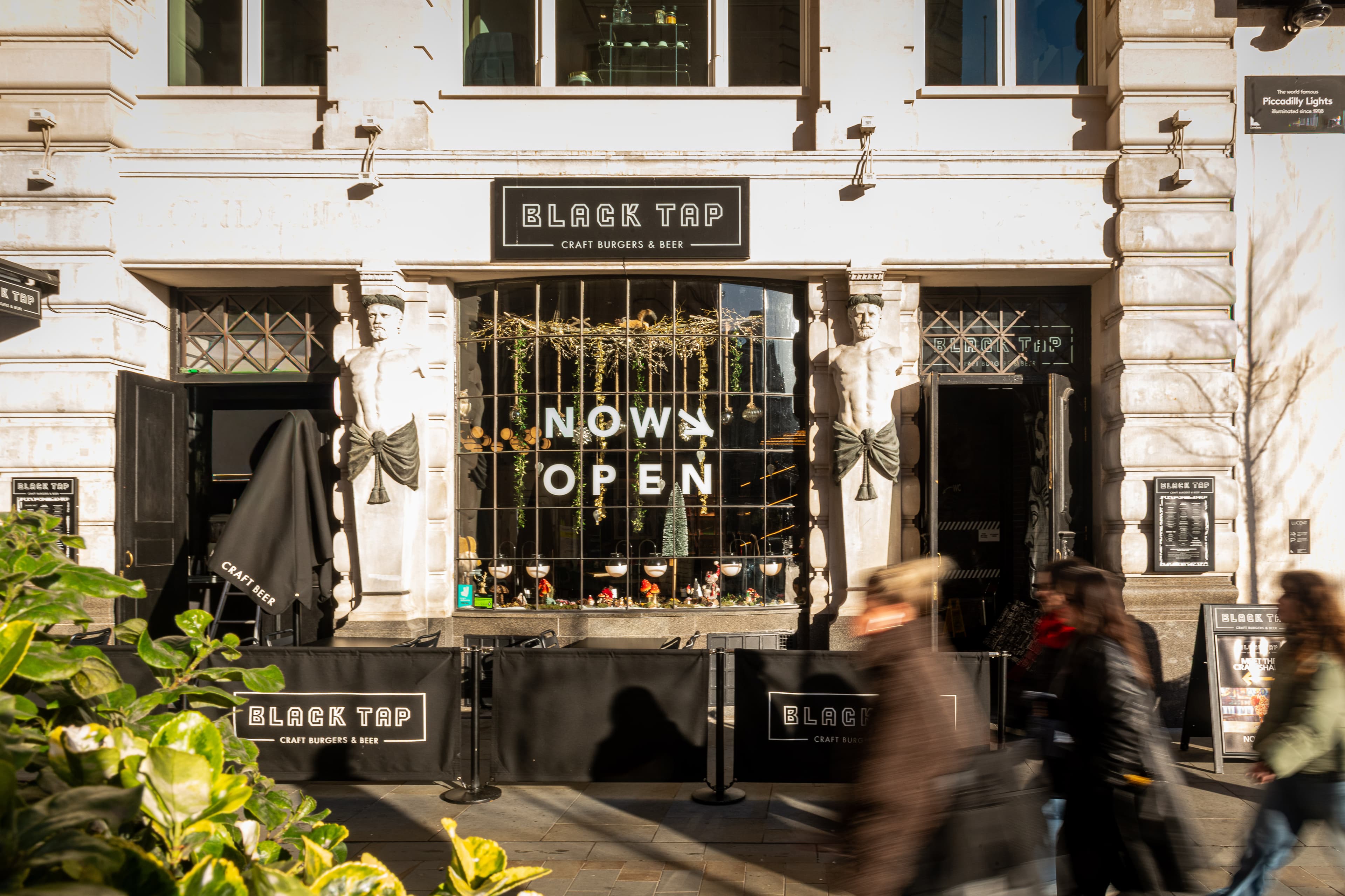 Black Tap photo #2
