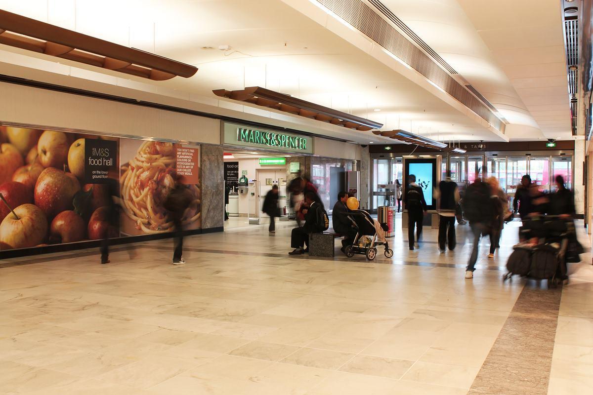 Brent Cross Shopping Centre, Promotional Space Mall 2 photo #3