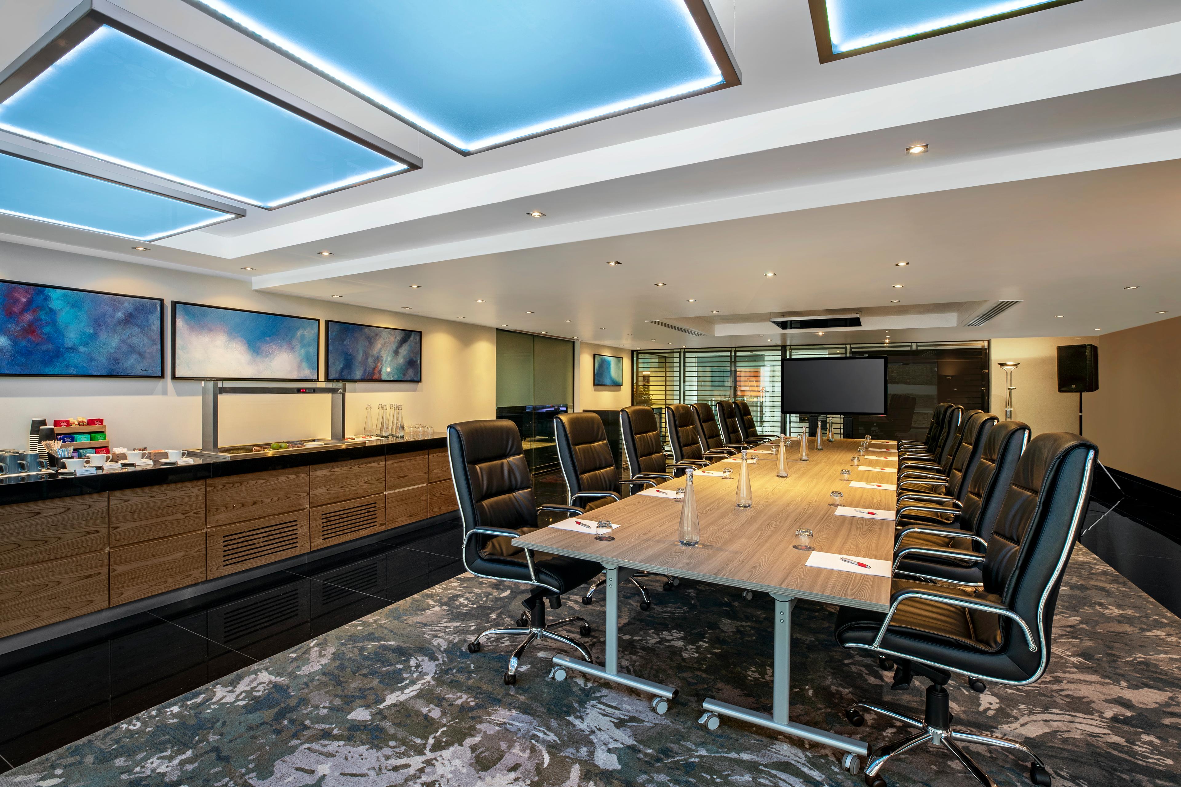 Executive Boardroom, Leonardo Royal London St Paul's photo #1