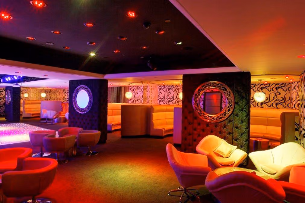Club10, Leonardo Royal London St Paul's photo #3