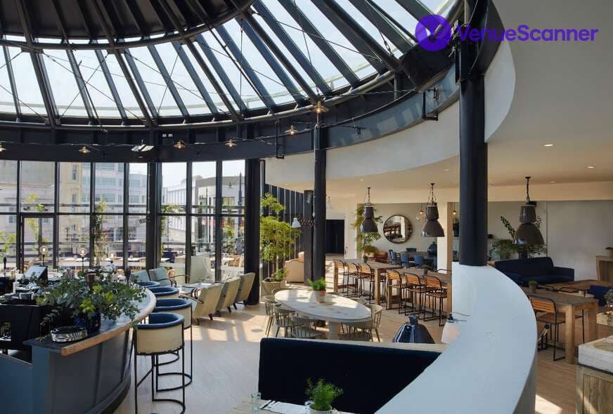 Mezzanine, 601 Queen’s Road photo #3