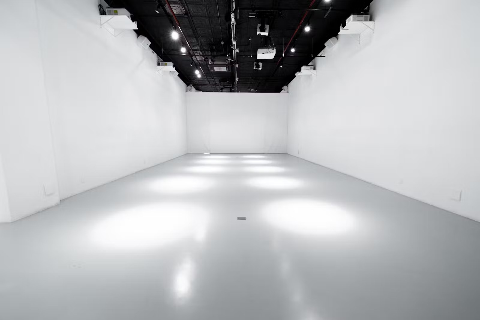 Photo of Lume Studios, Immersive Studio