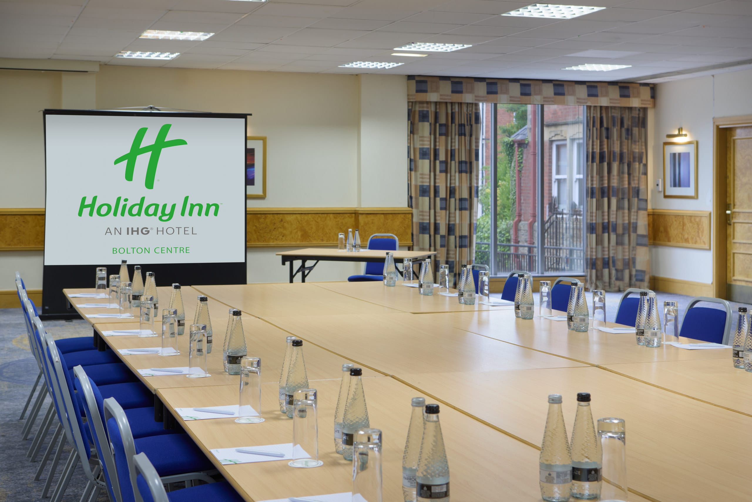 Photo of Cloisters @ Holiday Inn Bolton, Stanley Suite