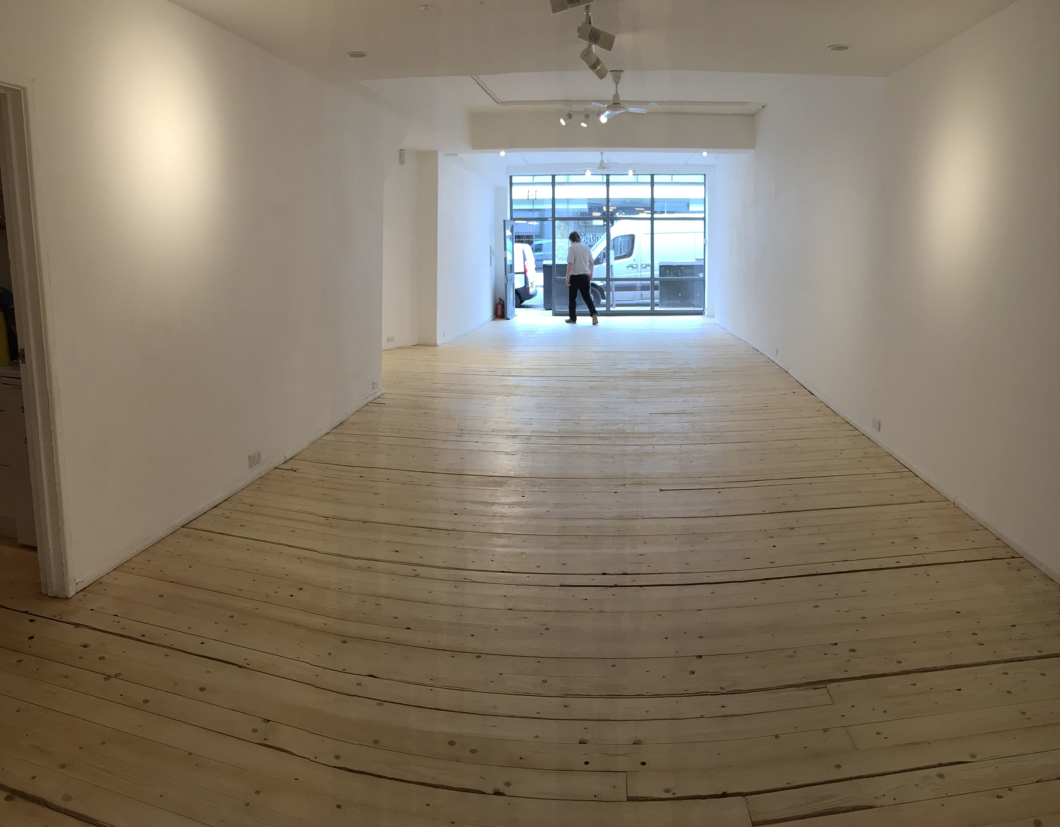 Ground Floor, Gallery Different photo #4