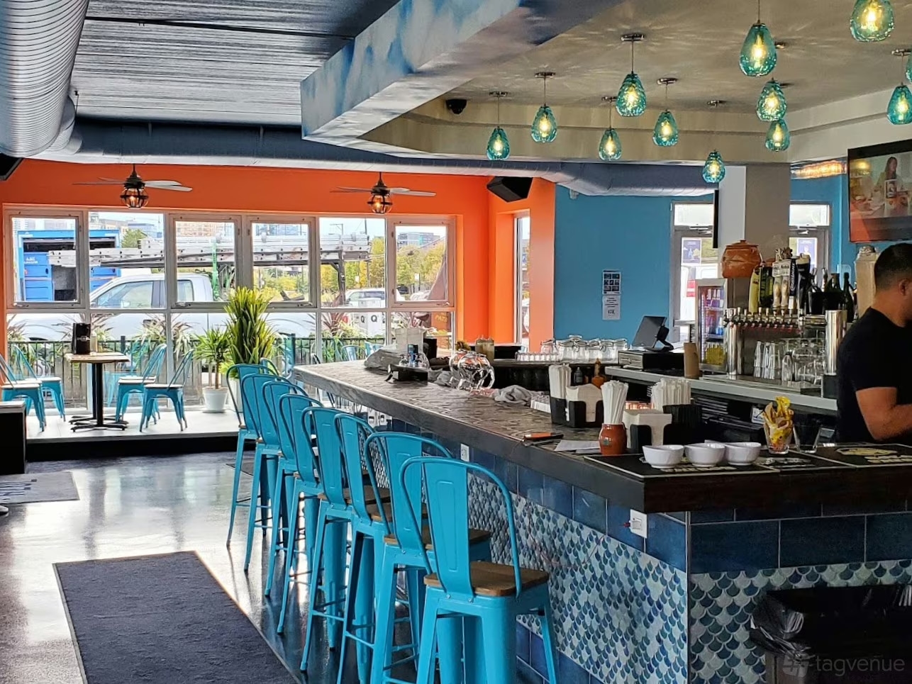 Photo of Azul, Front Room