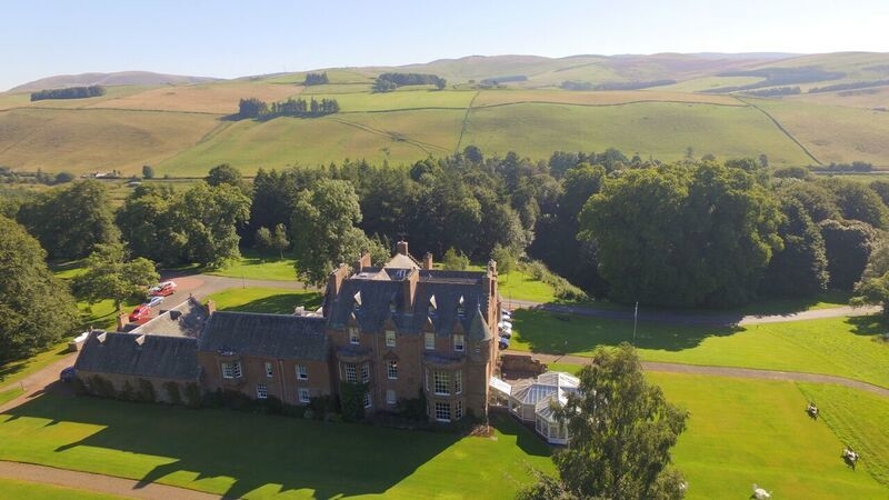 Photo of Cringletie House