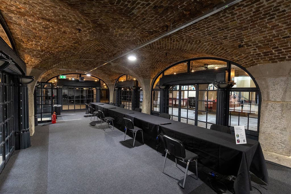 South Vaults, Tobacco Dock photo #5