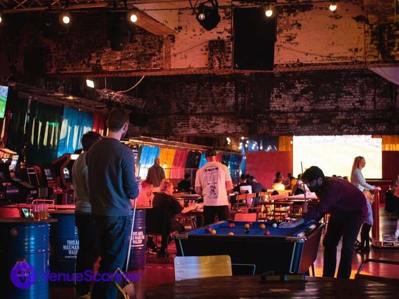 Freight Island, Sports Bar photo #3