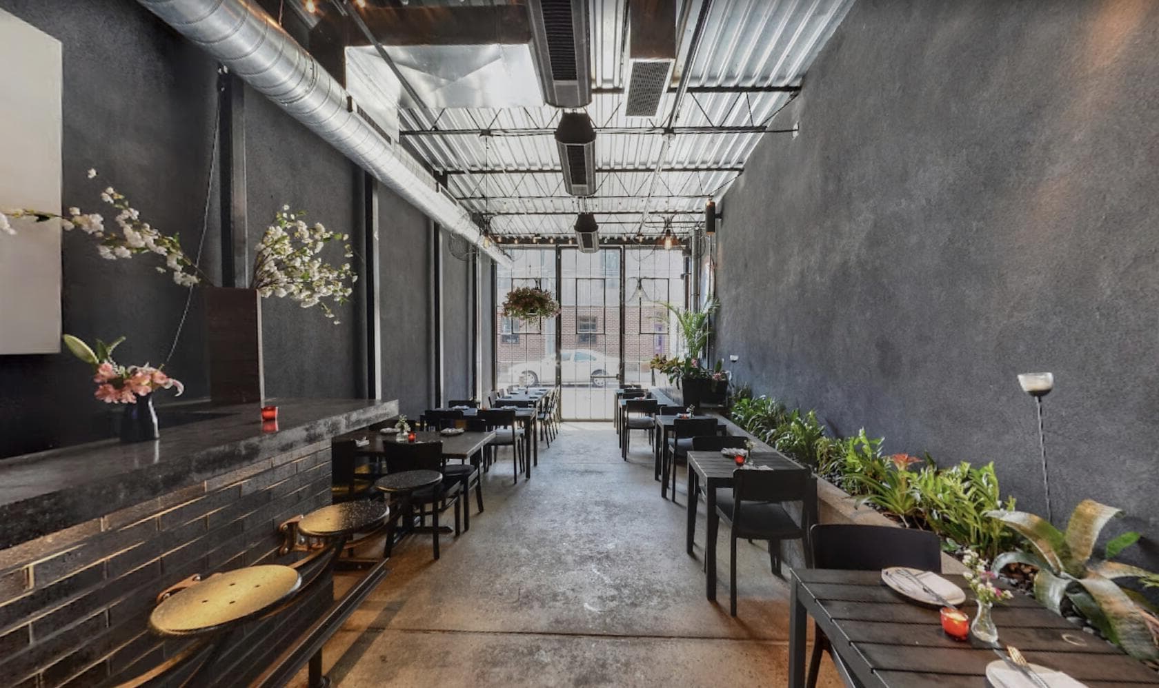 Courtyard, Jerry's Bar photo #1