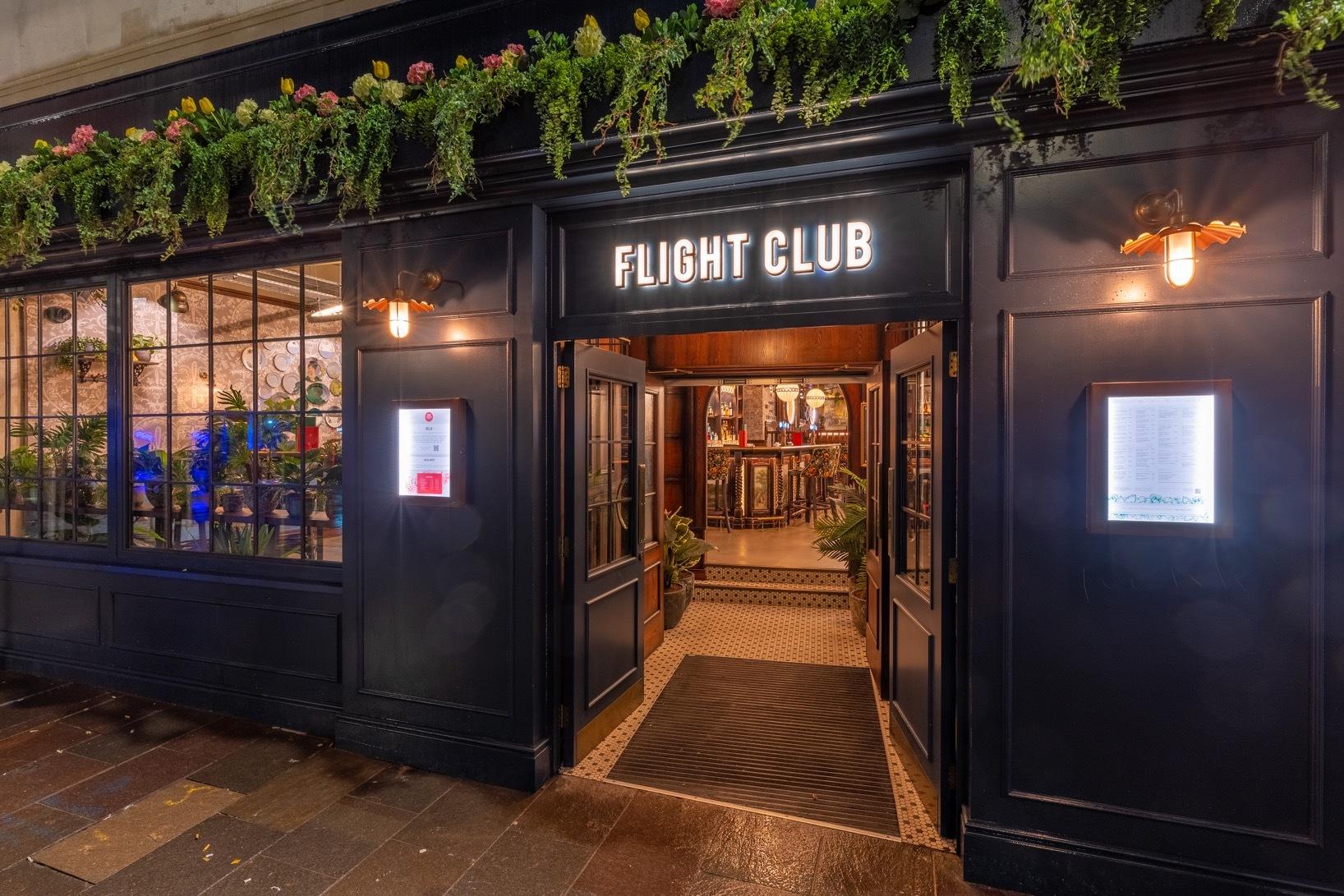 Flight Club Cardiff, The Mr Fox photo #3