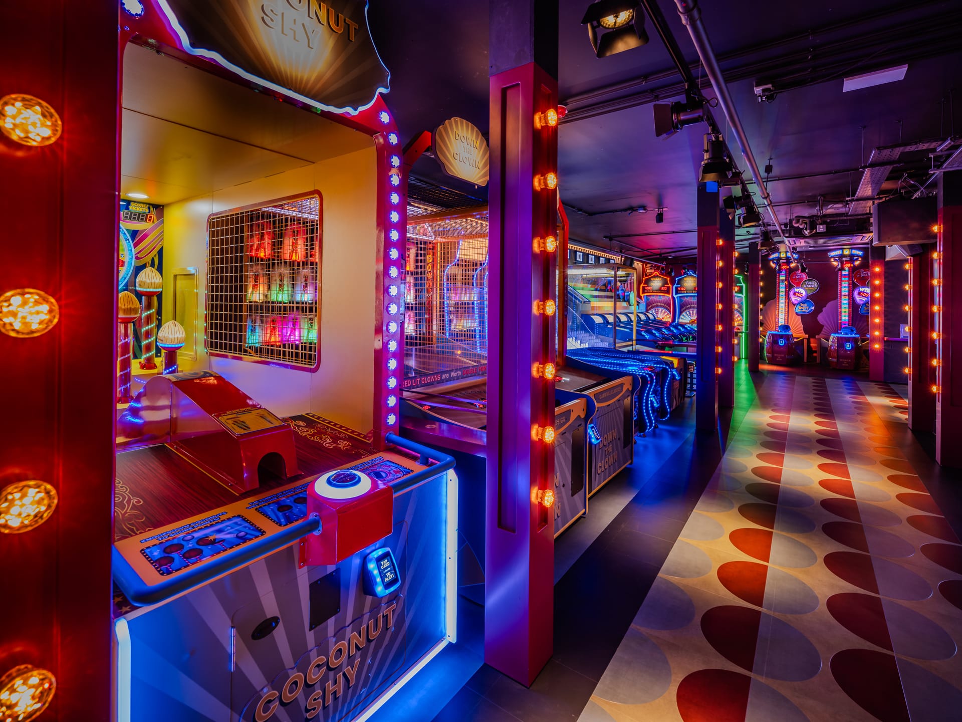 Photo of Swingers West End, Fairgound Bar